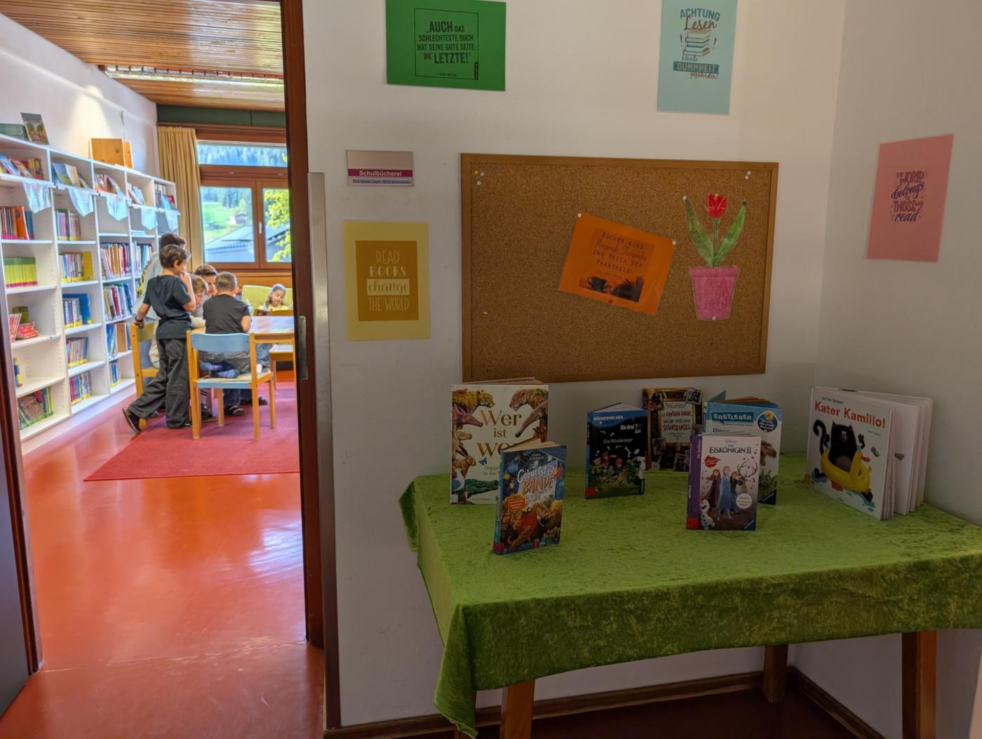 Eingangsbereich der Bibliothek