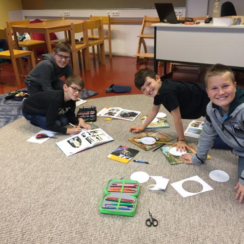 Novemberkativität Bücherei