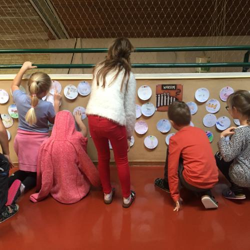 Novemberkativität Bücherei