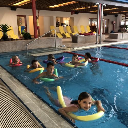 Schwimmen 2b