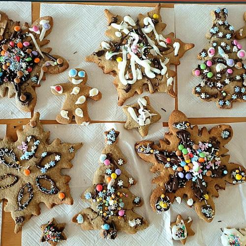 Weihnachtsbäckerei 18