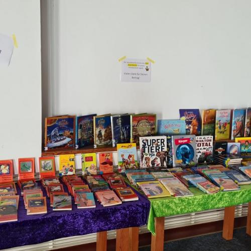 Bücherflohmarkt