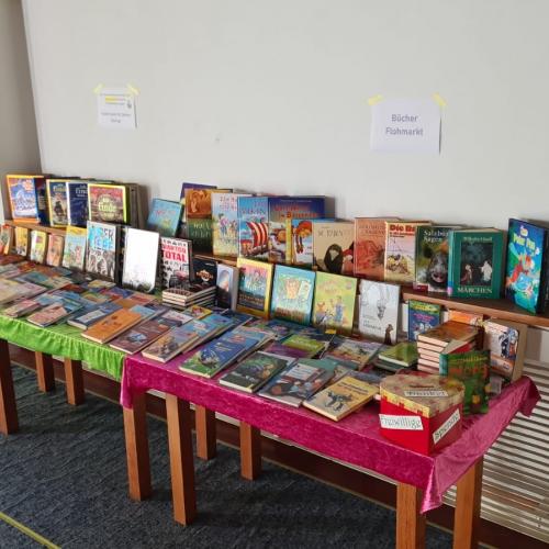 Bücherflohmarkt
