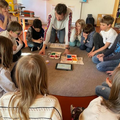 BeeBots und Lego Spike