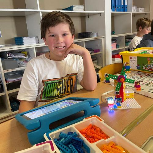 BeeBots und Lego Spike