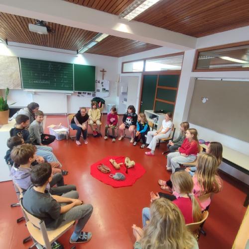 Hebamme in der Schule 3