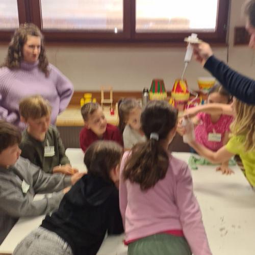 Kinder beim Workshop