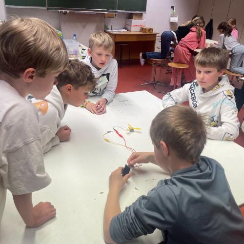 Kinder beim Workshop