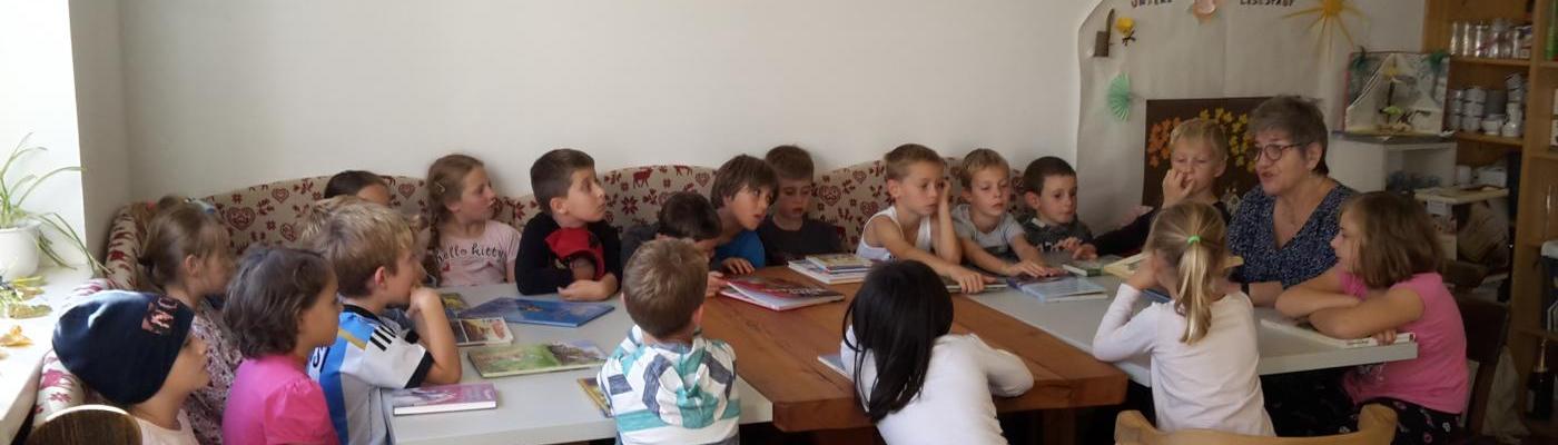 Besuch öffentliche Bücherei 2. Klasse